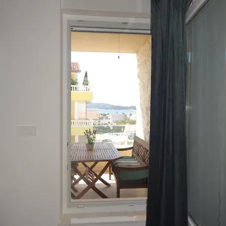 아파트 Fantazija *