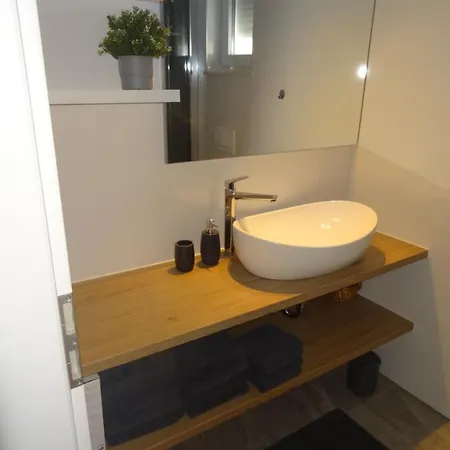 아파트 Fantazija 보디체