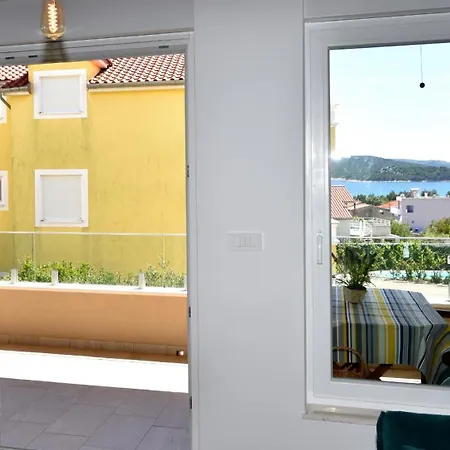Apartman Fantazija *